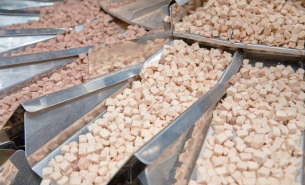 了解貓糧配重機(jī)如何精準(zhǔn)配重及自動輸送至包裝工位